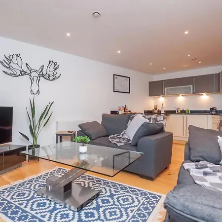 Apartment Pass The Keys Granary Wharf Deluxe - Balcony And Rooftop Garden
